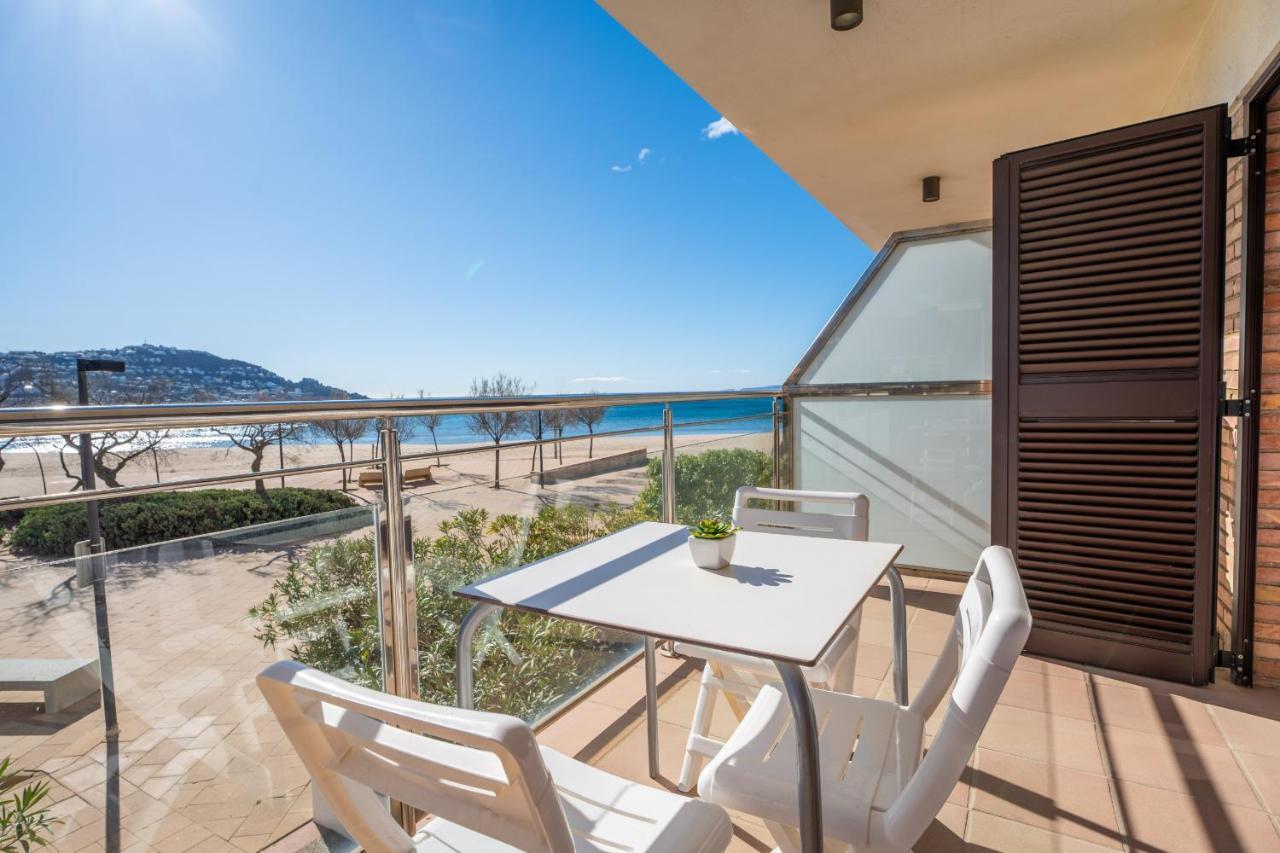 Apartamento Rhodes Vista Al Mar Apartment Roses Bagian luar foto